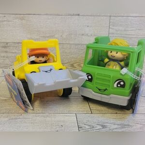 🎉 Fisher-Price Little People Construction Bulldozer Recycle Trash Truck NWT